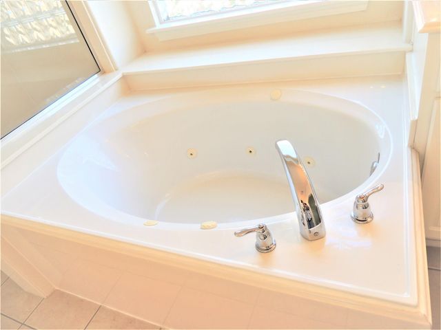 21722 Mileham Lane, Spring, TX 77388