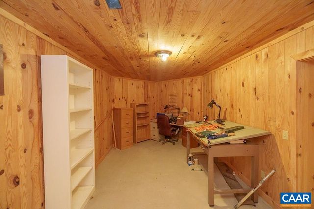 536 REDBUD DR, Stanardsville, VA 22973