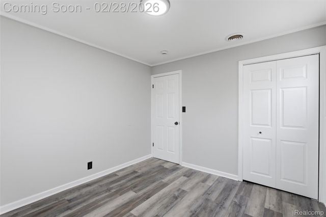 28327 Rosemont Street, Roseville, MI 48066