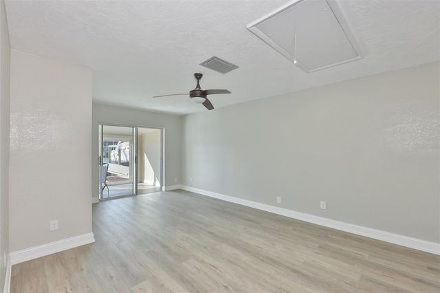 574 BOCA CIEGA POINT BOULEVARD N 2205, St Petersburg, FL 33708