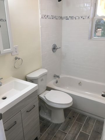 39 Elm Street, Shelton, CT 06484