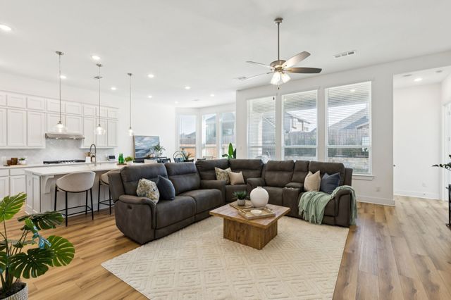 1903 Midhurst Drive, Forney, TX 75126