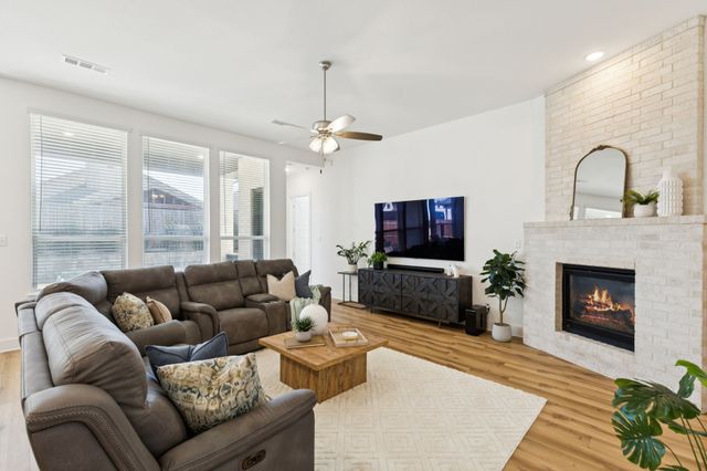 1903 Midhurst Drive, Forney, TX 75126