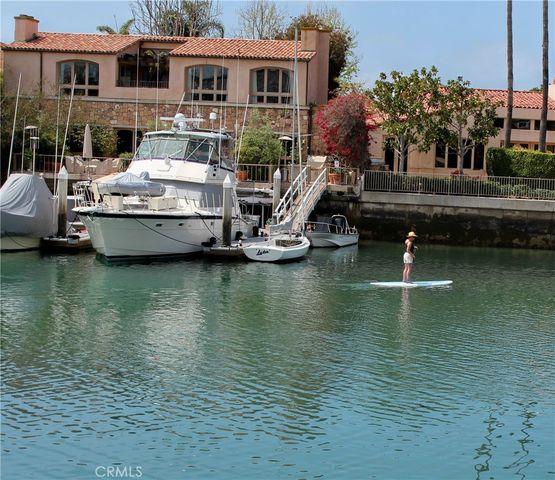 5961 Nugget, Huntington Beach, CA 92647