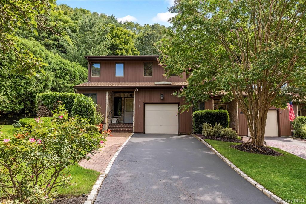16 North Road, Northport, NY 11768 — photo 2