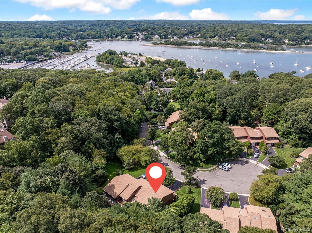 16 North Road, Northport, NY 11768 — photo 4