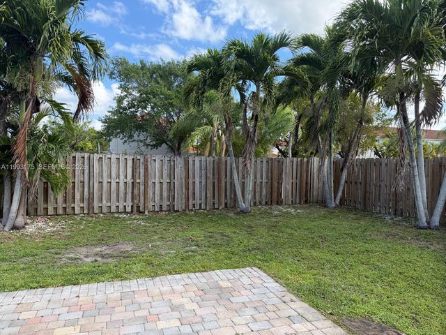 12695 SW 144th Ter, Miami, FL 33186