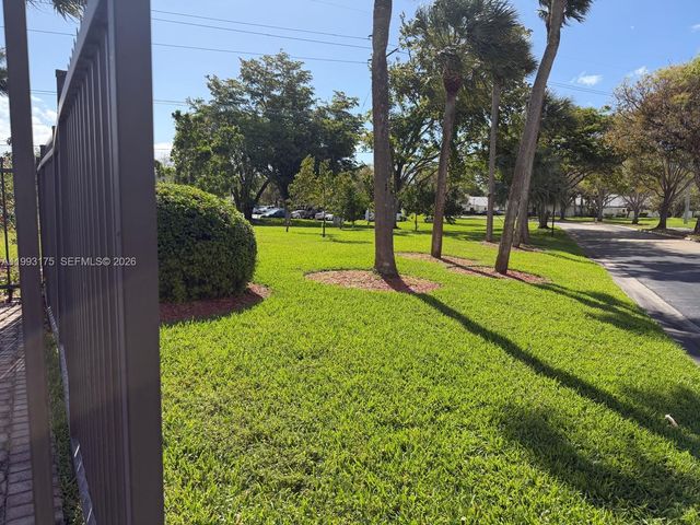 12695 SW 144th Ter, Miami, FL 33186