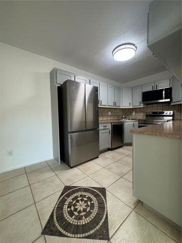 8213 SUN SPRING CIRCLE 61, Orlando, FL 32825