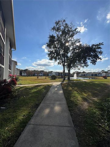 8213 SUN SPRING CIRCLE 61, Orlando, FL 32825