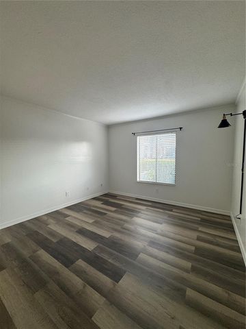 8213 SUN SPRING CIRCLE 61, Orlando, FL 32825