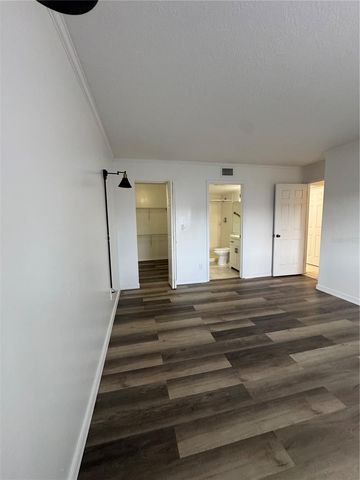 8213 SUN SPRING CIRCLE 61, Orlando, FL 32825