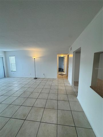 8213 SUN SPRING CIRCLE 61, Orlando, FL 32825