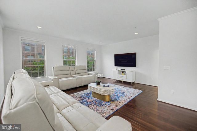 23398 EPPERSON SQ, Brambleton, VA 20148