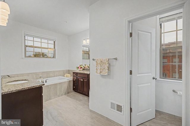 23398 EPPERSON SQ, Brambleton, VA 20148