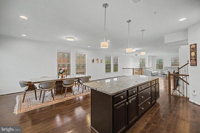23398 EPPERSON SQ, Brambleton, VA 20148
