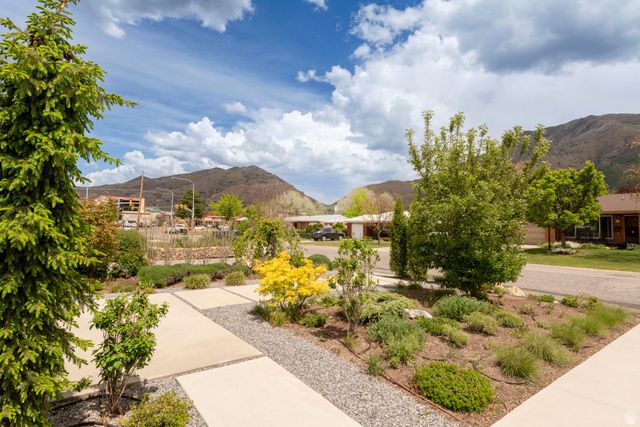 3332 S 3175 E, Millcreek, UT 84109