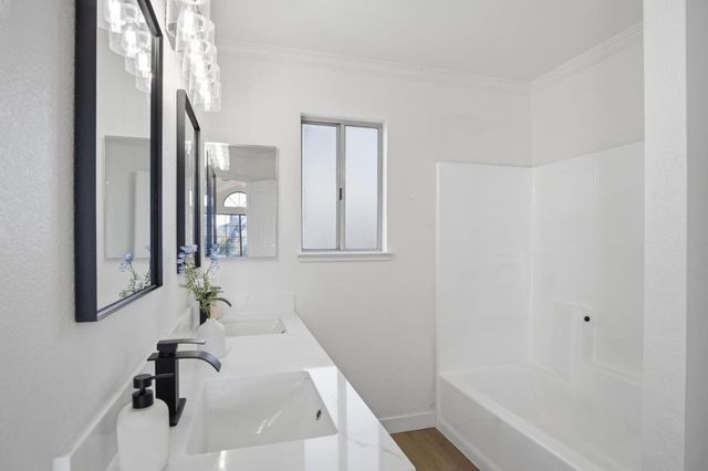 1732 Walpole Dr, Modesto, CA 95358