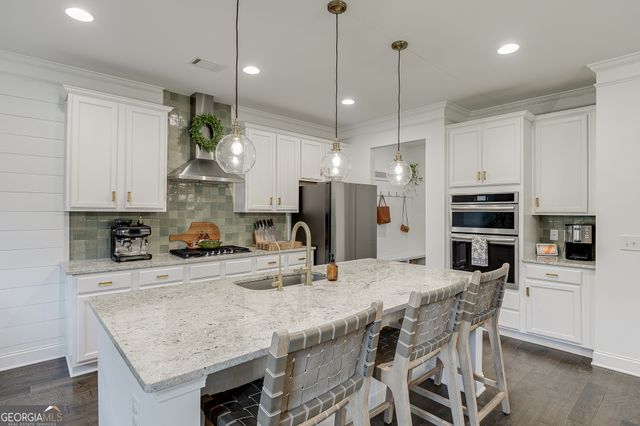 3536 Dockside Shores Drive, Gainesville, GA 30506