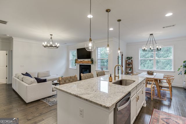 3536 Dockside Shores Drive, Gainesville, GA 30506