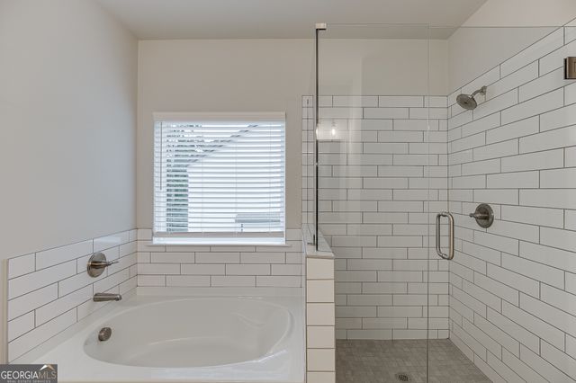 3536 Dockside Shores Drive, Gainesville, GA 30506