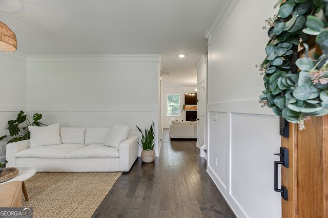 3536 Dockside Shores Drive, Gainesville, GA 30506
