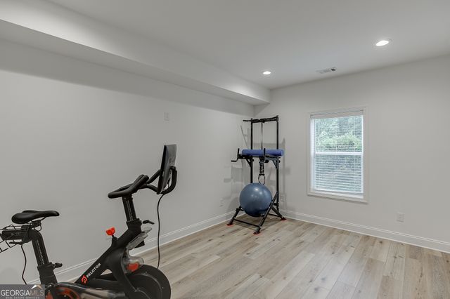 3536 Dockside Shores Drive, Gainesville, GA 30506