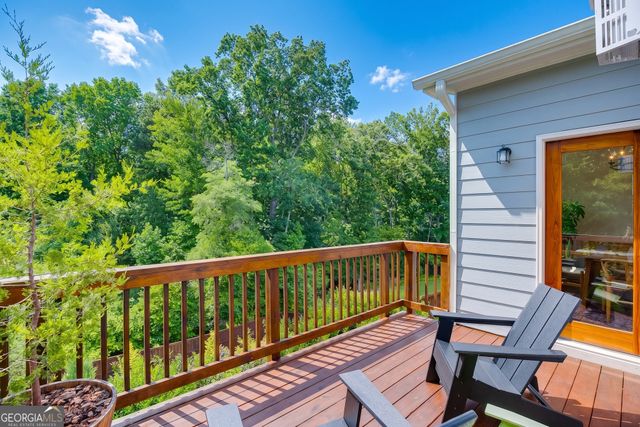 3536 Dockside Shores Drive, Gainesville, GA 30506