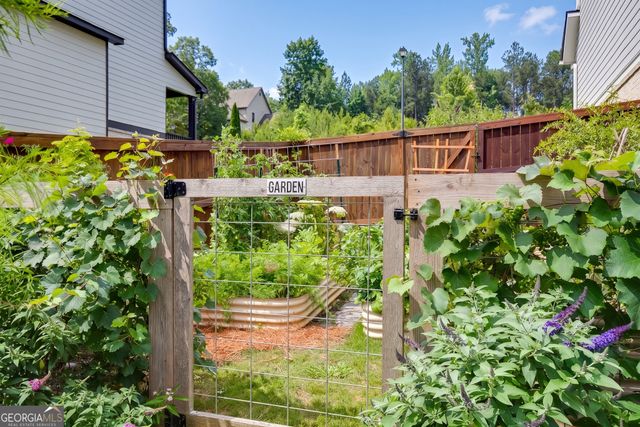 3536 Dockside Shores Drive, Gainesville, GA 30506