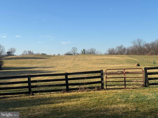 171 LAUREL GROVE RD, Winchester, VA 22602