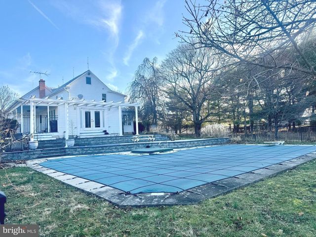 171 LAUREL GROVE RD, Winchester, VA 22602