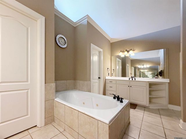 2690 Creek Hollow Ave, Zachary, LA 70791