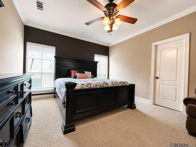 2690 Creek Hollow Ave, Zachary, LA 70791