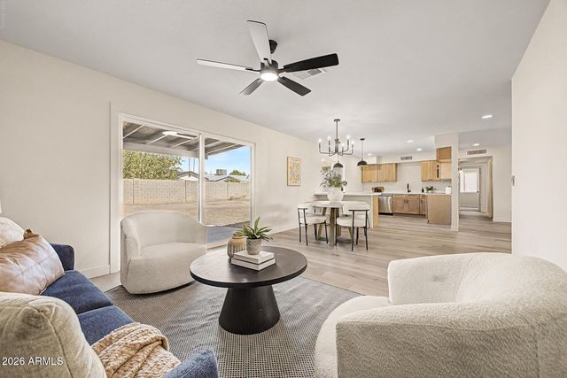 3911 N 87TH Avenue, Phoenix, AZ 85037