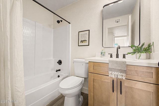 3911 N 87TH Avenue, Phoenix, AZ 85037