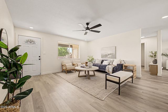 3911 N 87TH Avenue, Phoenix, AZ 85037