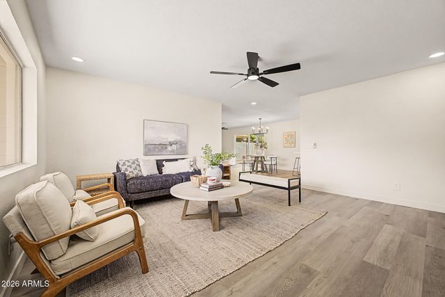 3911 N 87TH Avenue, Phoenix, AZ 85037