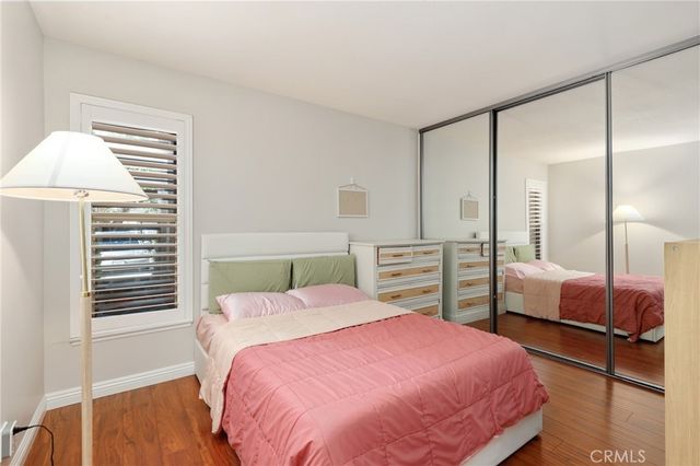 44 Tangelo 298, Irvine, CA 92618