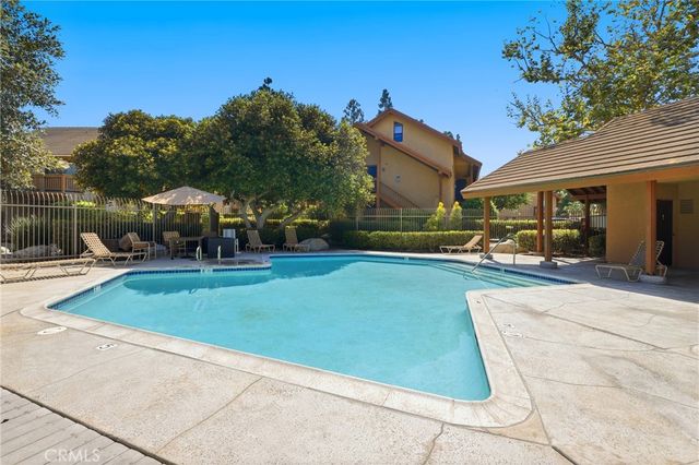 44 Tangelo 298, Irvine, CA 92618
