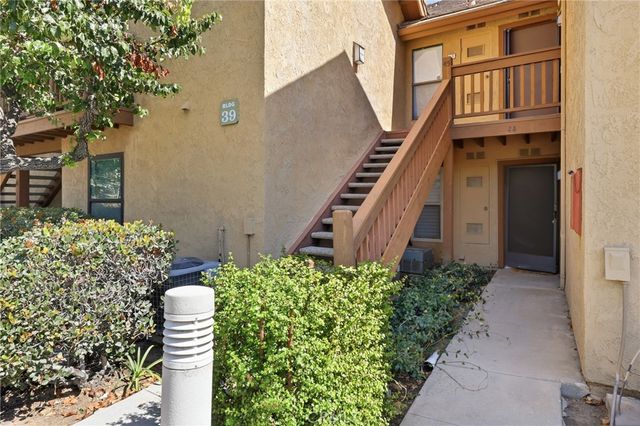 44 Tangelo 298, Irvine, CA 92618