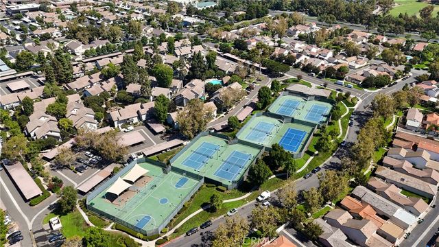 44 Tangelo 298, Irvine, CA 92618