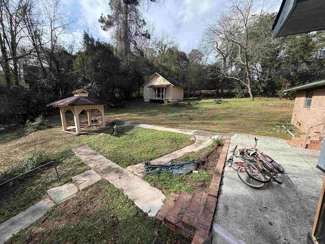 1977 Thomas Drive, Macon, GA 31217