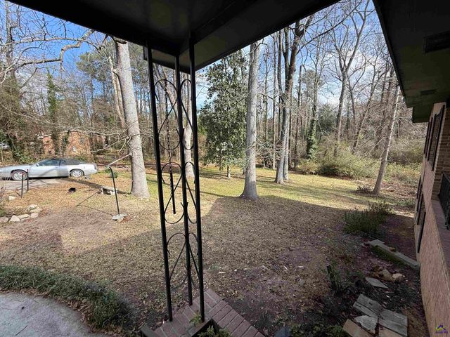 1977 Thomas Drive, Macon, GA 31217