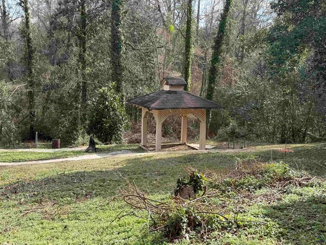 1977 Thomas Drive, Macon, GA 31217