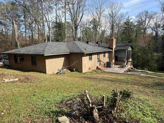 1977 Thomas Drive, Macon, GA 31217