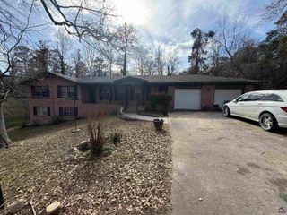 1977 Thomas Drive, Macon, GA 31217