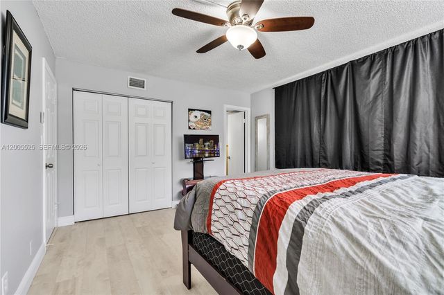 3777 NW 78th Avenue 15A, Davie, FL 33024