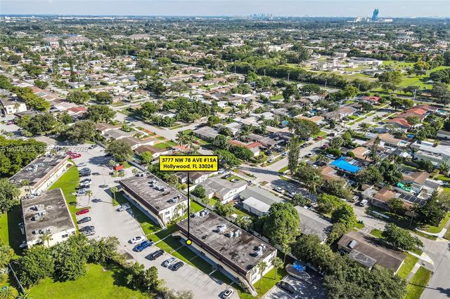 3777 NW 78th Avenue 15A, Davie, FL 33024