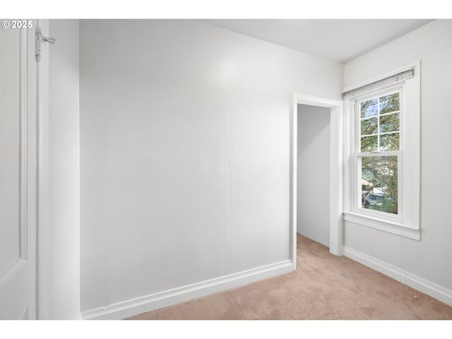 343 Ne JACKSON St, Hillsboro, OR 97124