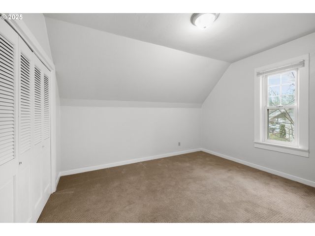 343 Ne JACKSON St, Hillsboro, OR 97124